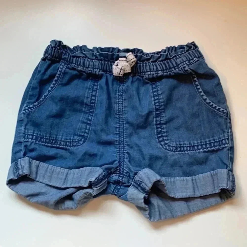 Five for 25 BabyGap light weight denim super cute shorts